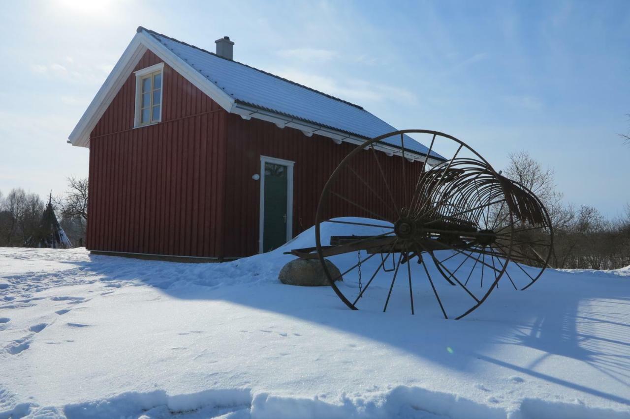 Hostal Mednieki Kalvene Krusati Exterior foto