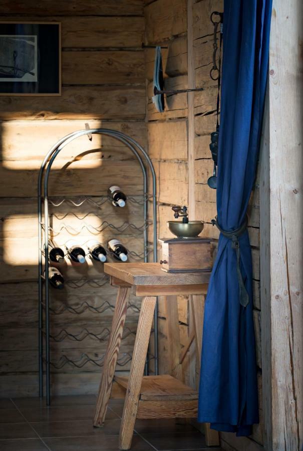 Hostal Mednieki Kalvene Krusati Exterior foto
