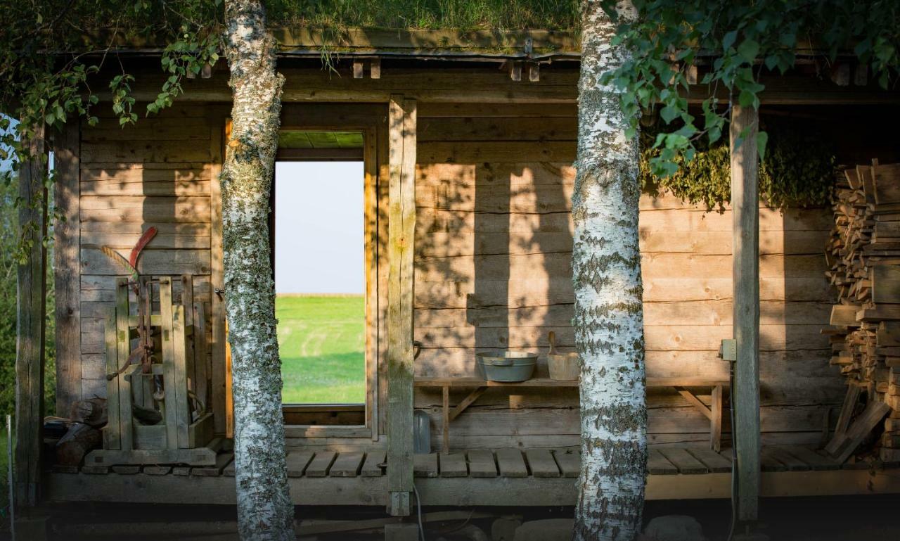 Hostal Mednieki Kalvene Krusati Exterior foto